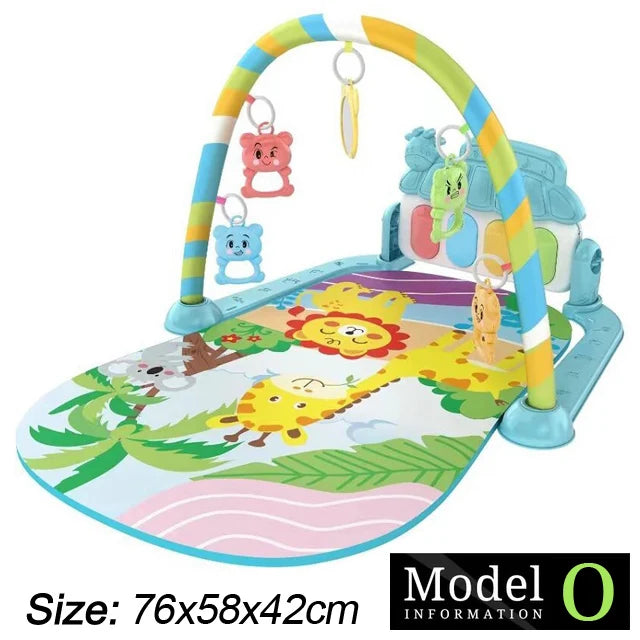 Colorful baby play gym with a soft mat featuring jungle animals, toy arches, and hanging rattles. Size: 76x58x42 cm. Model O information at the bottom right.