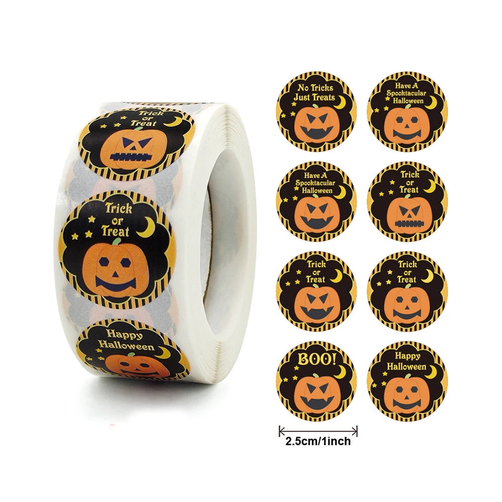 Roll of Halloween stickers featuring pumpkin faces with phrases like "Trick or Treat" and "Happy Halloween." Each sticker is circular, 2.5 cm in diameter.